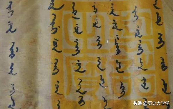 贵为清朝国语的满文，为何在清朝尚未灭亡之际就成了“死文字”