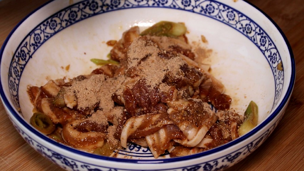 做粉蒸肉的粉用什么米炒,粉蒸肉成型后怎么炒着好吃