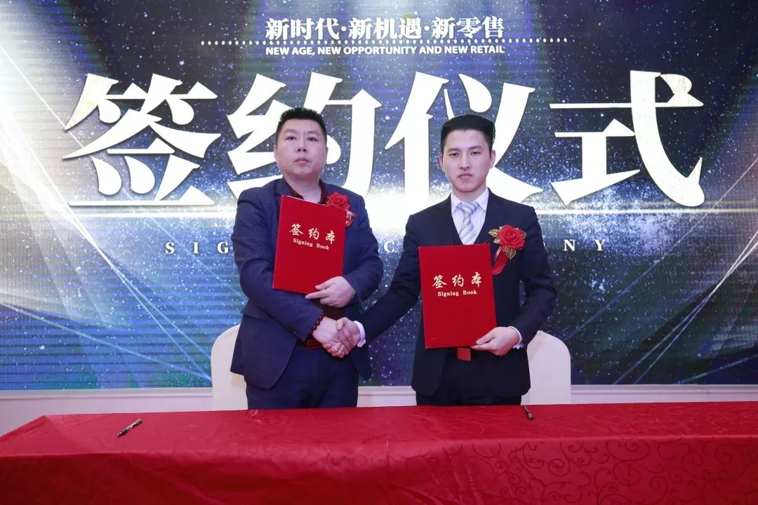 电商江湖打破沉寂：“新物种”爱拍拍隆重发布“竞拍”功能