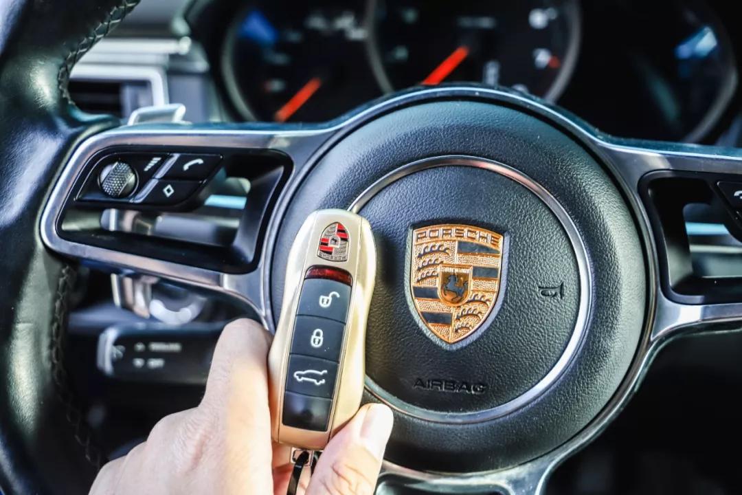 保时捷macan多少钱能上路,保时捷macan最低上路价格