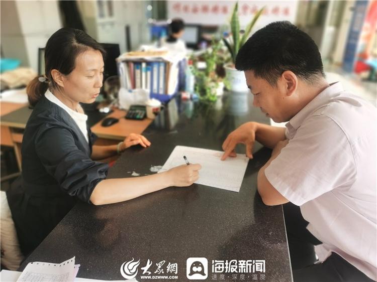 德州乐陵黄夹镇：贫困村民被烧伤，人社所送上住院费用报销“大礼包”