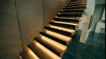 360度旋转楼梯的做法全过程,旋转楼梯和普通楼梯对比图片