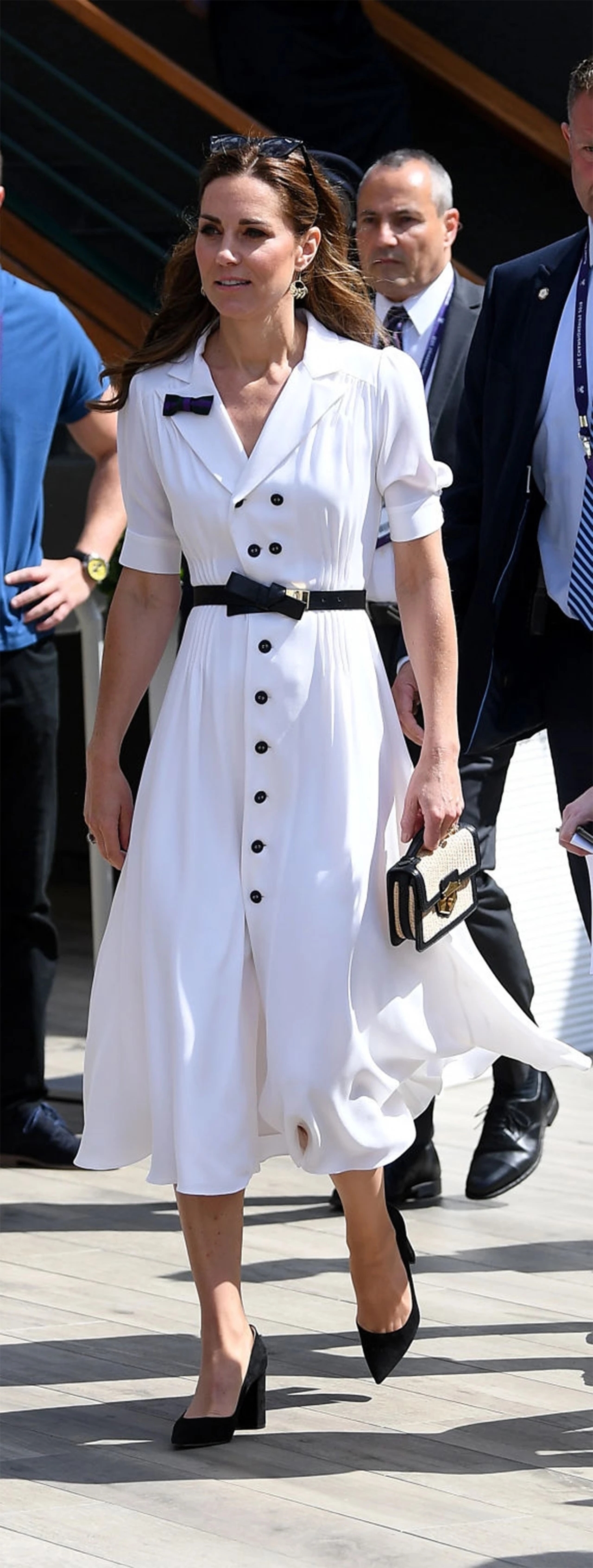 显胖的裙子怎么补救,春秋显白显瘦显高穿搭