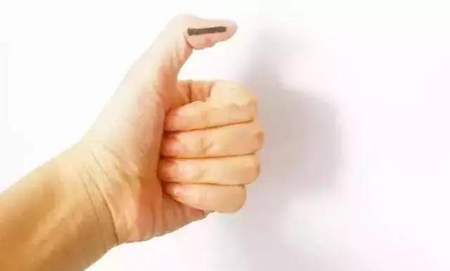 黄疸的小儿推拿手法,小儿吐奶推拿法