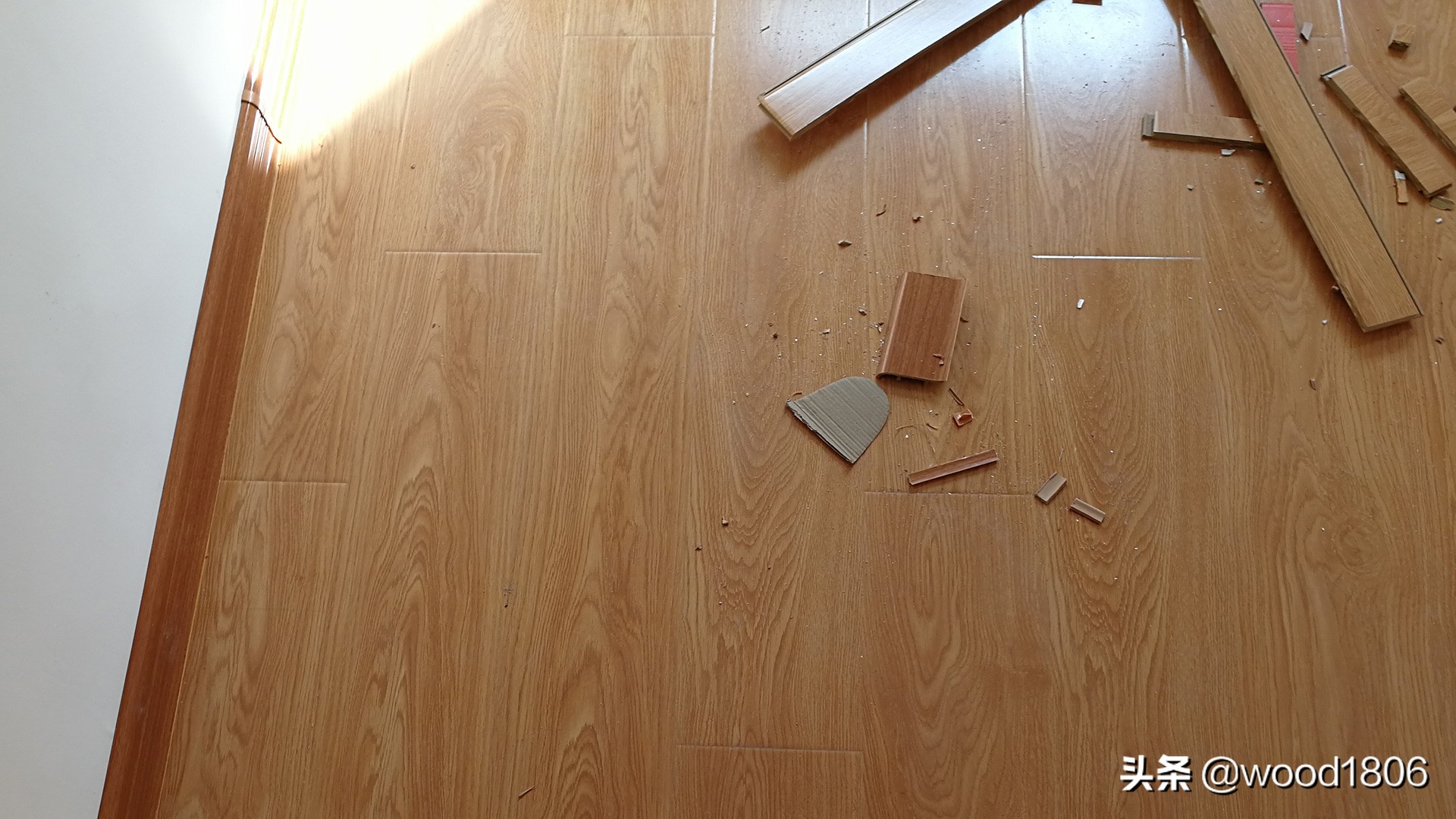 木地板有划痕怎么修复,木地板有划痕怎么处理