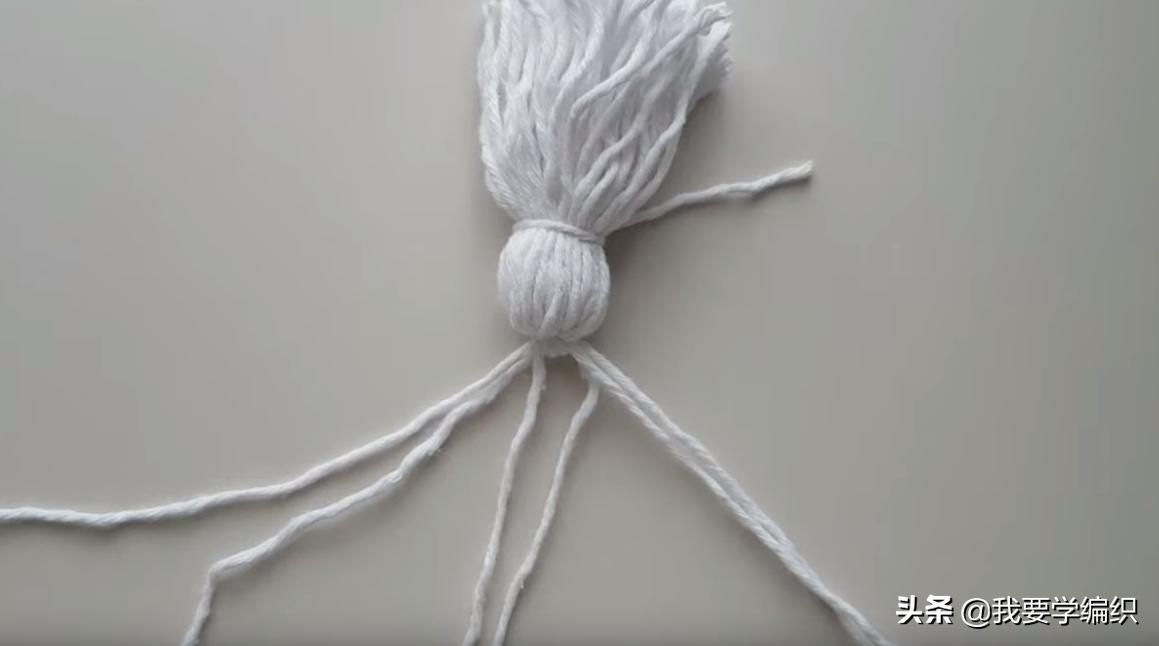 最简单的钩包包教程,毛线钩细挎包带的简单钩法