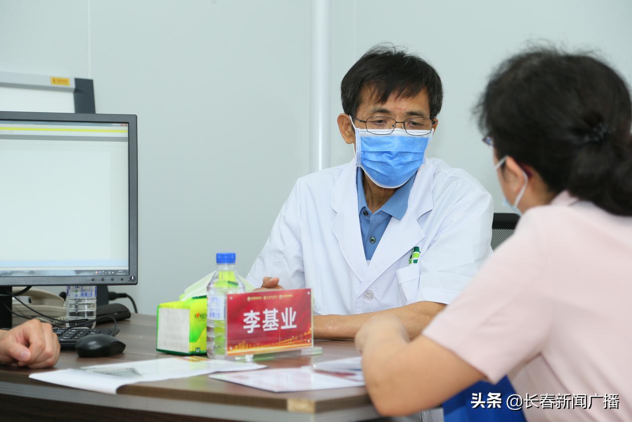 闀挎槬鑲跨槫鍖婚櫌涓撳浼氳瘖,闀挎槬鑲跨槫鍖婚櫌涓撳鍥㈤槦