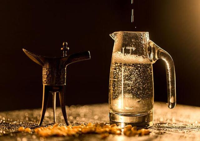 兑白酒的冷知识大全,白酒抖音冷知识大全集