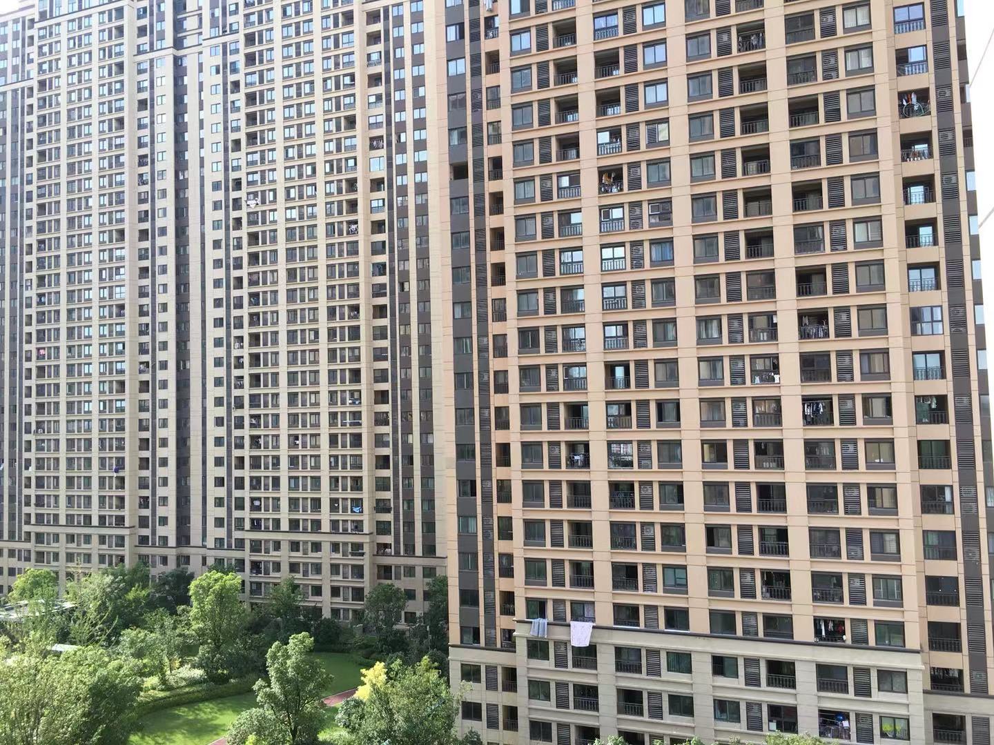 昆山花桥的房子现在值得买吗,昆山花桥能去苏州乘车吗