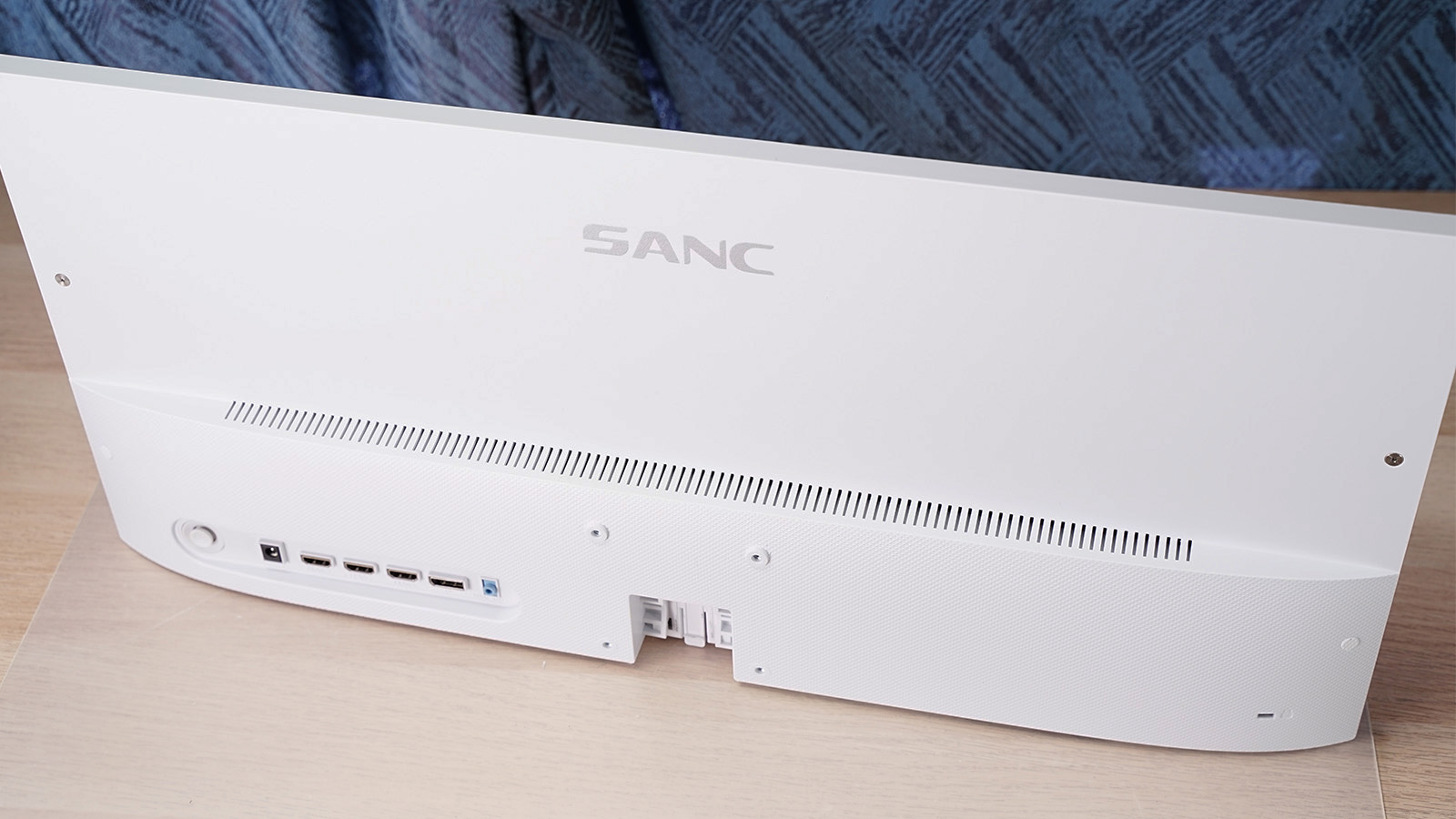 sanch20,sanch2929英寸带鱼屏