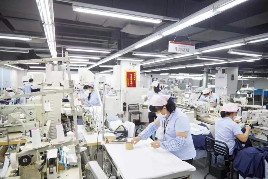 数字化转型是企业发展的必然趋势,数字化转型引领产业互联网发展