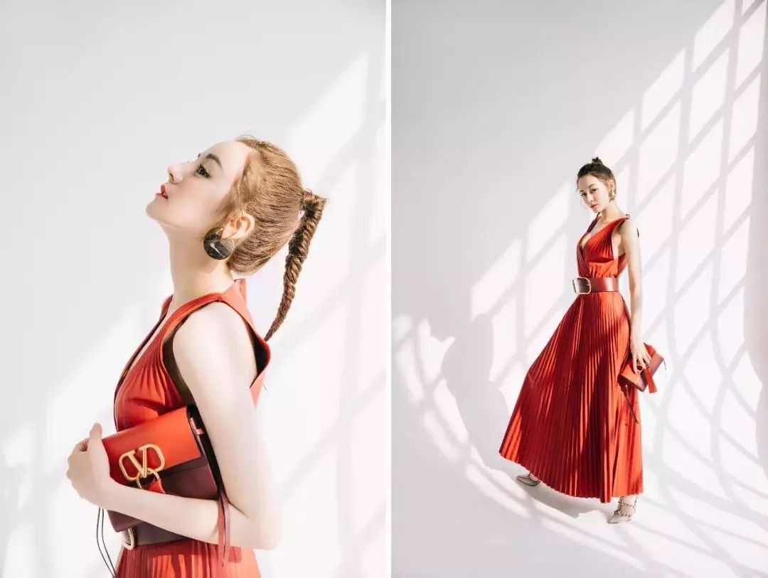 爱情睡醒了唐嫣荷叶边裙子,唐嫣同款荷叶边条纹连衣裙