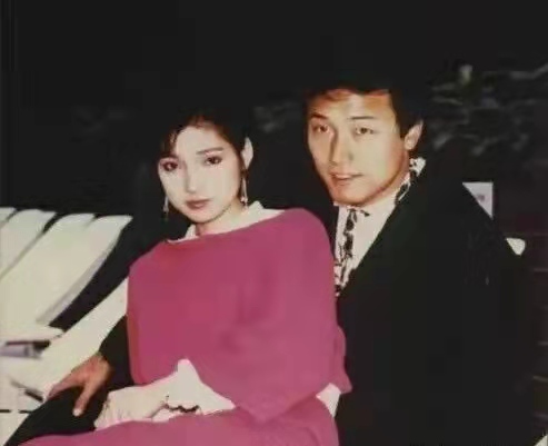 苗侨伟22-63荧幕变化,苗侨伟21岁到63岁变化