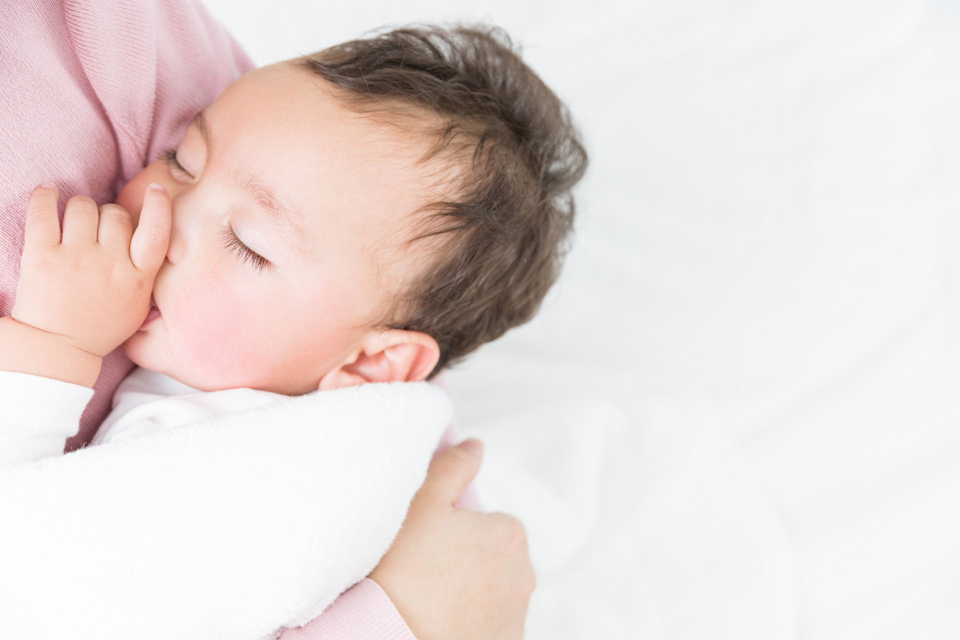 宝宝三个地方越脏越好,宝宝身上长期皮肤污垢怎么去除