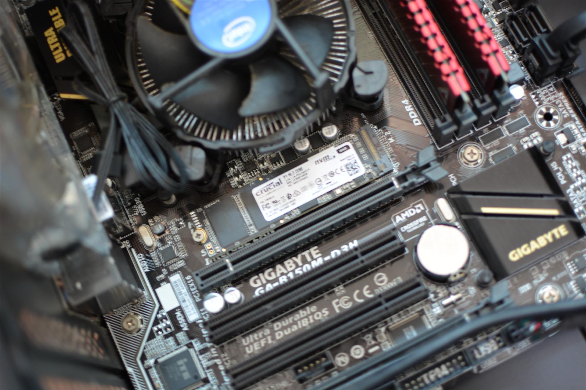 crucial固态硬盘128兆,crucial移动固态硬盘