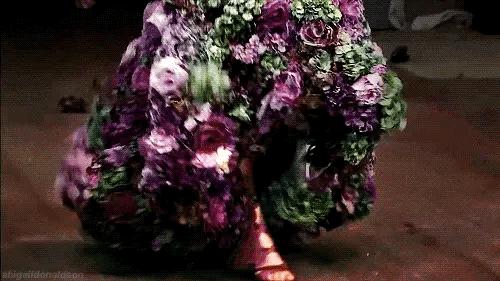 时装周受邀条件,时装周受邀明星会走秀