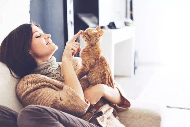 回南天晾衣服,潮湿季节如何烘干被子