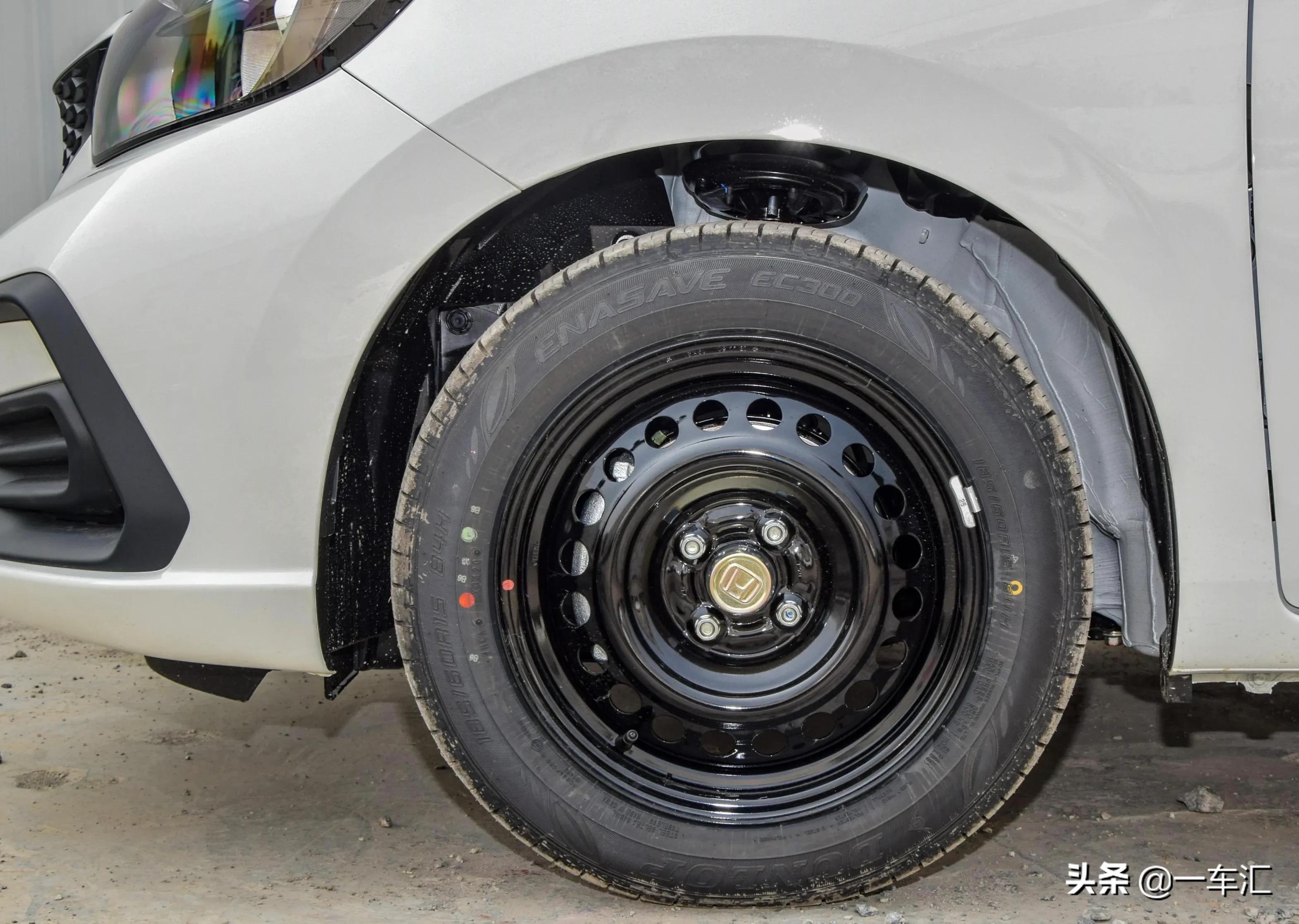 本田飞度最低配,新款本田飞度最低配没有音响