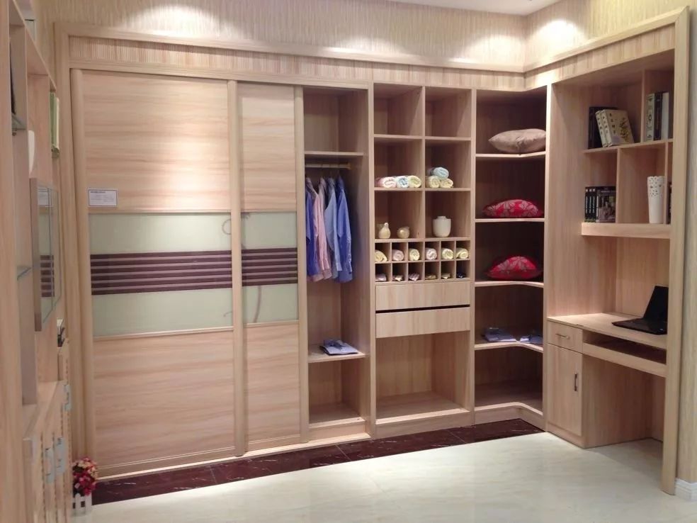 装修师傅不建议用模压柜门,现在装修师傅为啥推荐不铺过门石