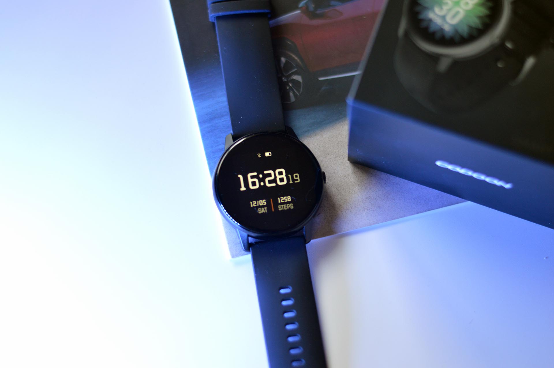 性价比高的运动型手环,性价比高功能多的手环