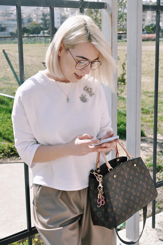 二手奢侈品包便宜吗,现在二手奢侈品怎么那么多