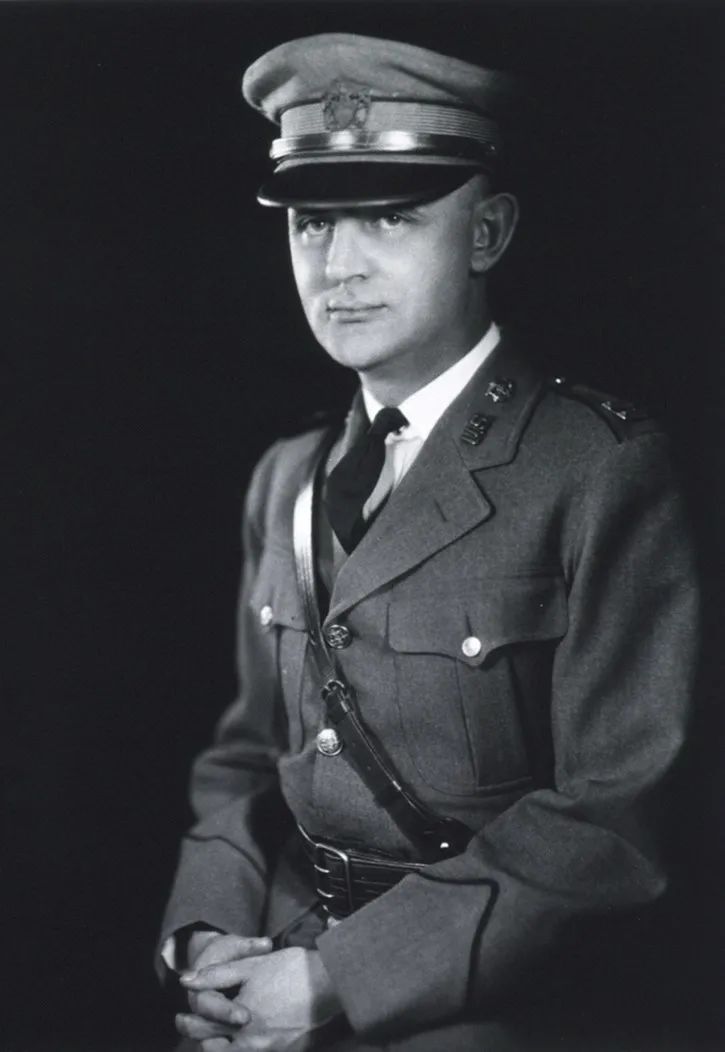 为*论发**文，他们骗600人参与梅毒活体实验，并阻止患者接受治疗