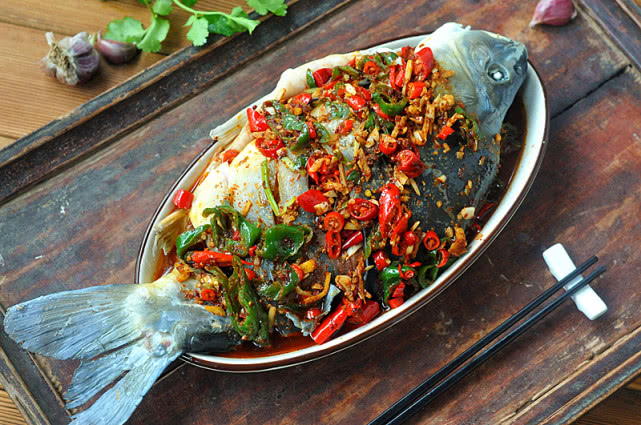 清蒸鱼的做法教你如何蒸鱼,清蒸鱼的最简单的方法