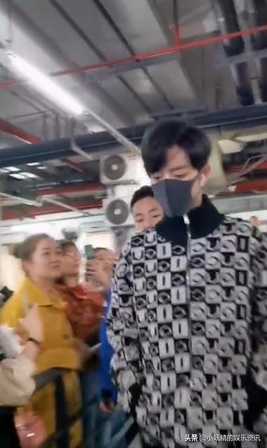 肖战和王一博合体是什么样子,肖战和王一博合体的样子