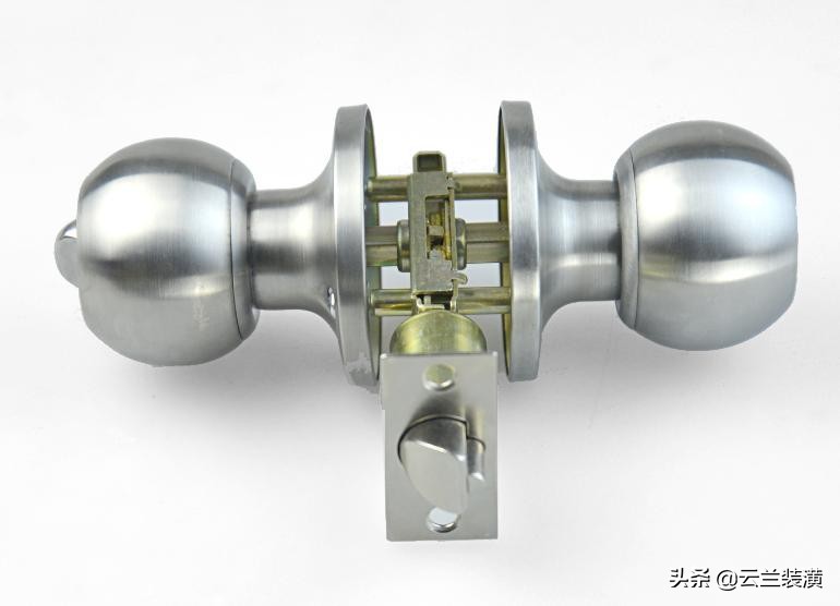 怎样安装笼式房门锁,意式极简房门锁如何安装