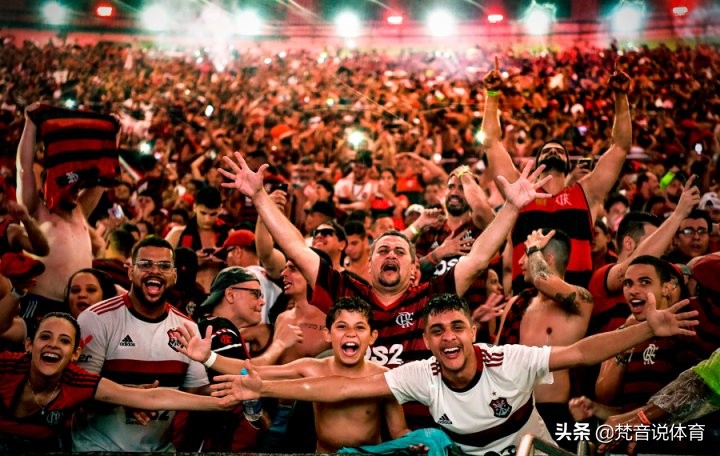 中国球迷和英国球迷区别,中国球迷和外国球员的区别