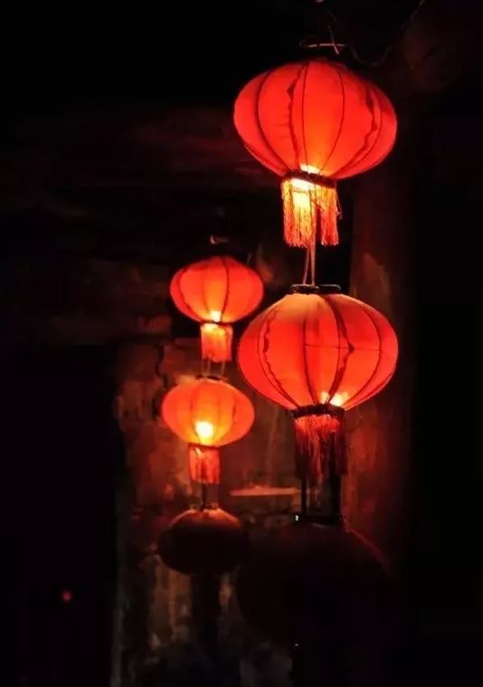 鼠年春节诗词祝福语,鼠年春节诗词大全