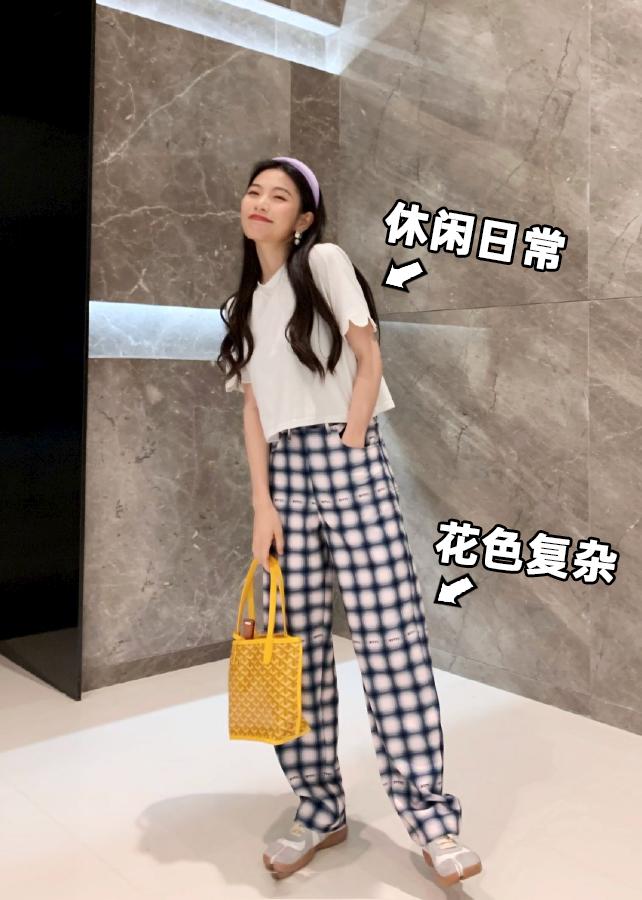 怎么穿才能时髦又好看,别盲目跟着潮流走