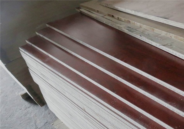 请问一下吊顶弄什么样的材料才好,吊顶要怎么弄才最经济实惠