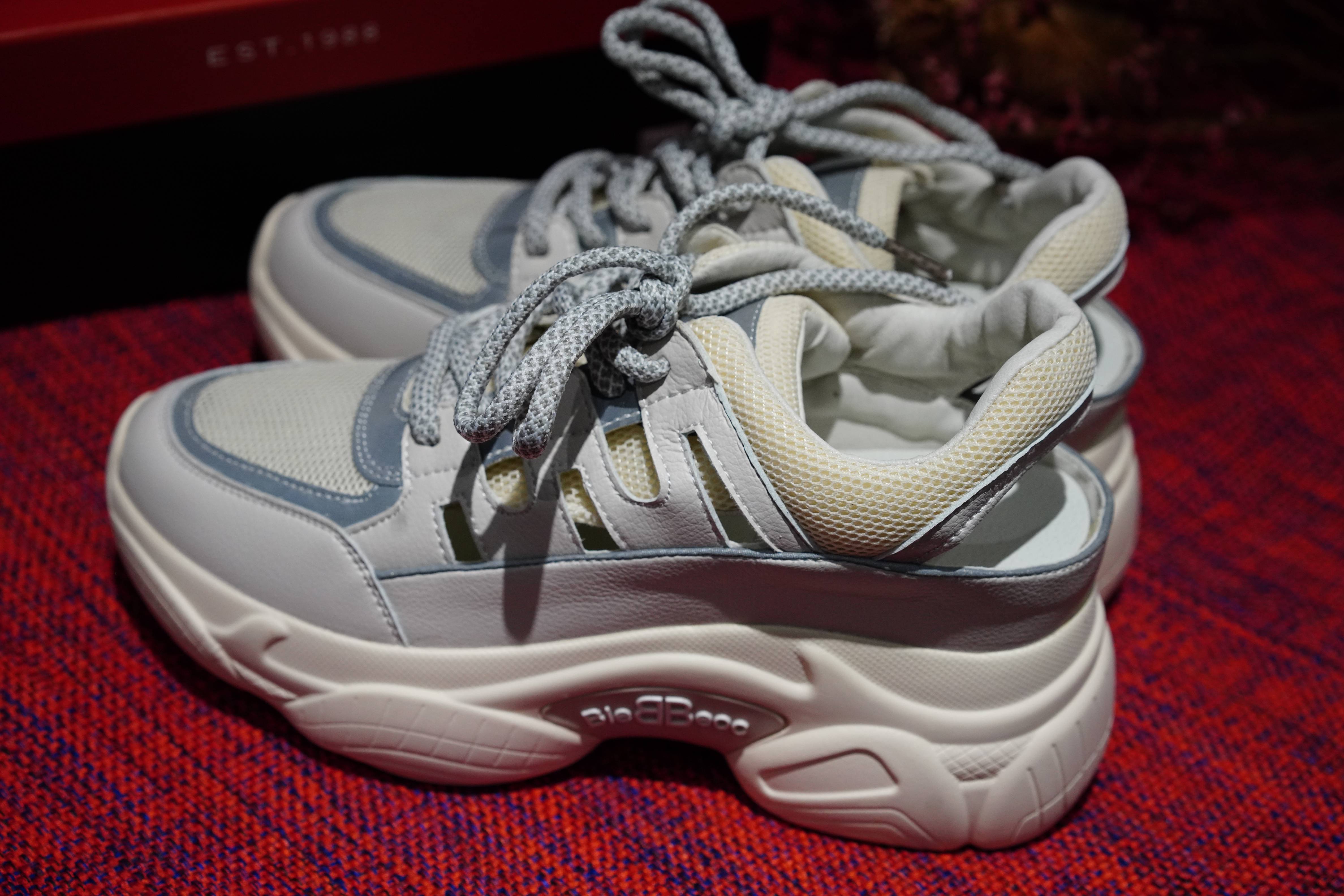 2020热门运动鞋,今年流行的6款女士休闲运动鞋