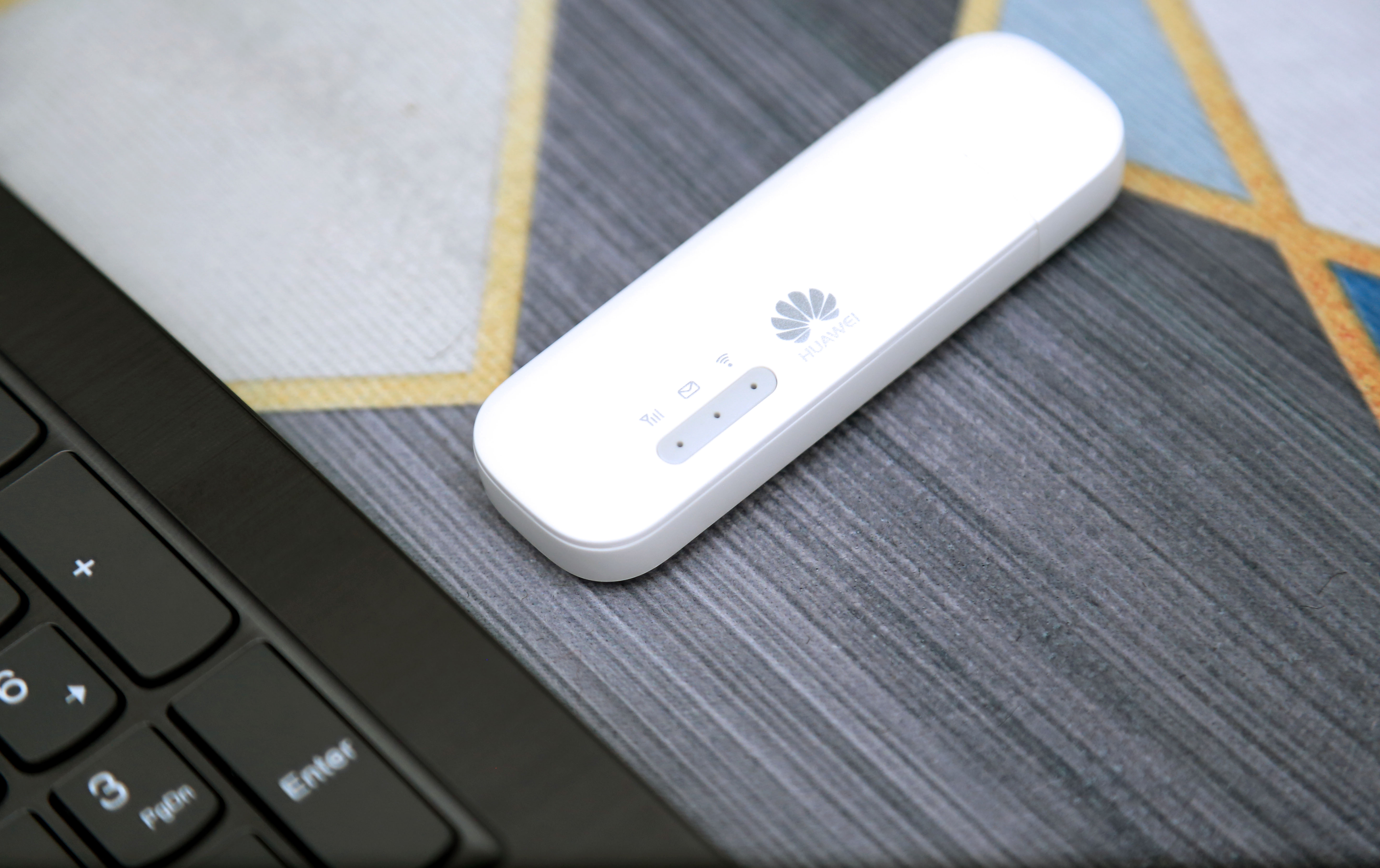 华为随行wifi2mini评测,华为随行wifimini2使用方法