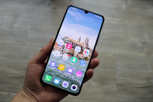 iqoo最新款旗舰手机,iqoo即将发布的旗舰手机