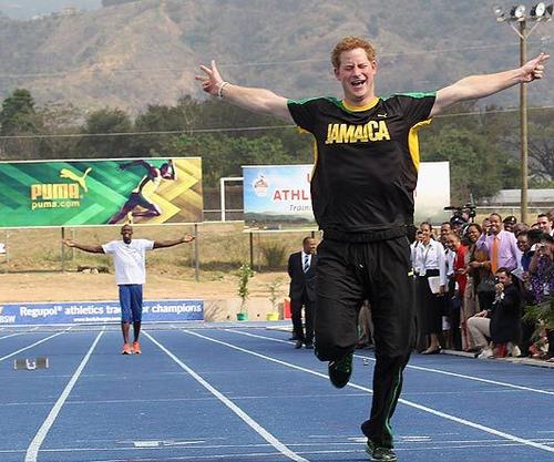 梅根和哈里的这种巨大反差,梅根哈里命运预测