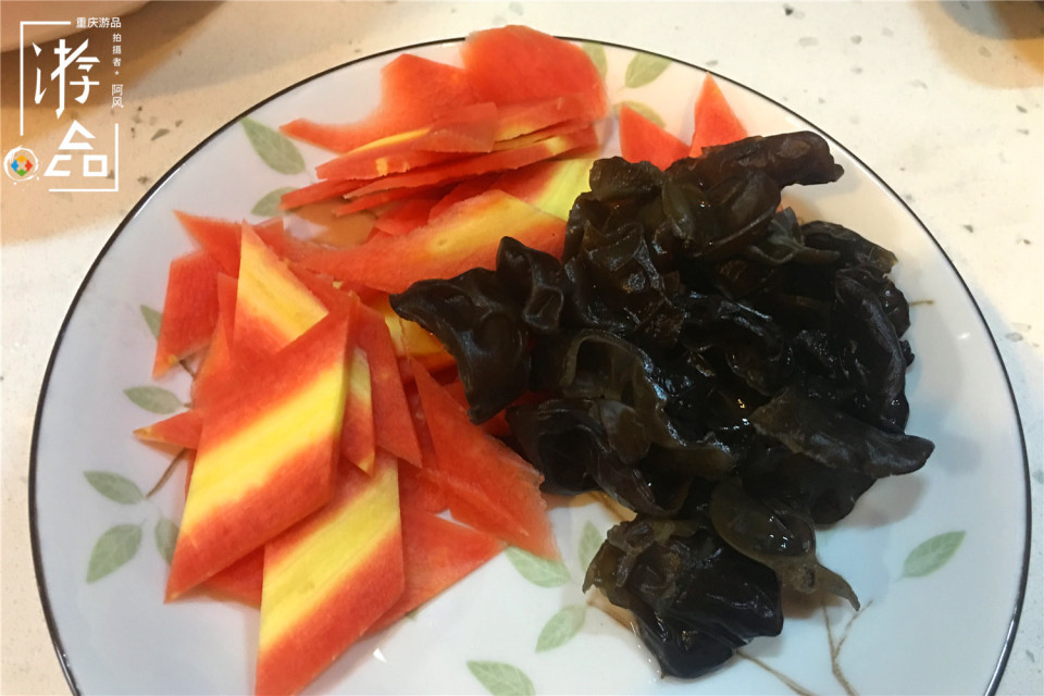 切出来的山药怎么样让它不会变黑,山药氧化变黑用什么方法使它不黑