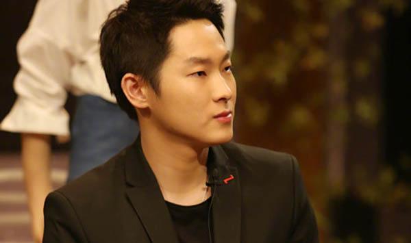 萨顶顶梁博对话,我是唱作人梁博vs萨顶顶