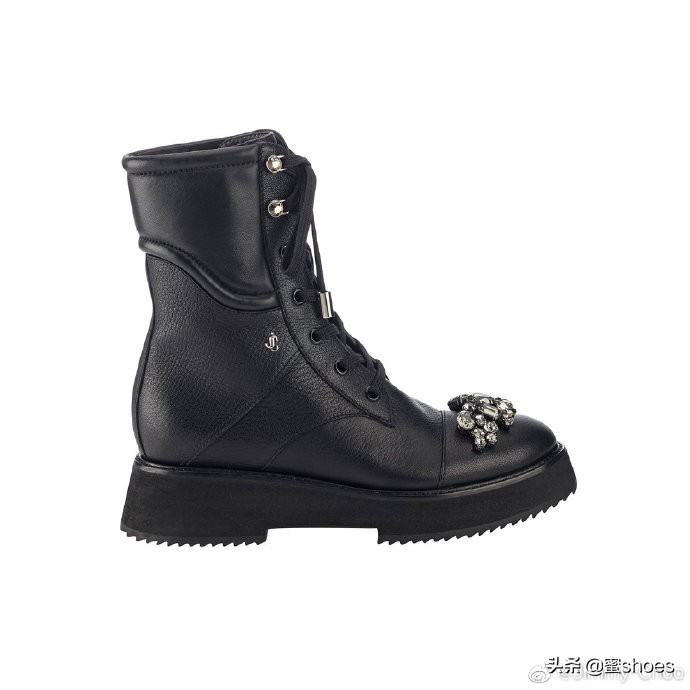 jc和cl哪个鞋子好穿,2018秋冬这3款短靴让你显瘦又时髦