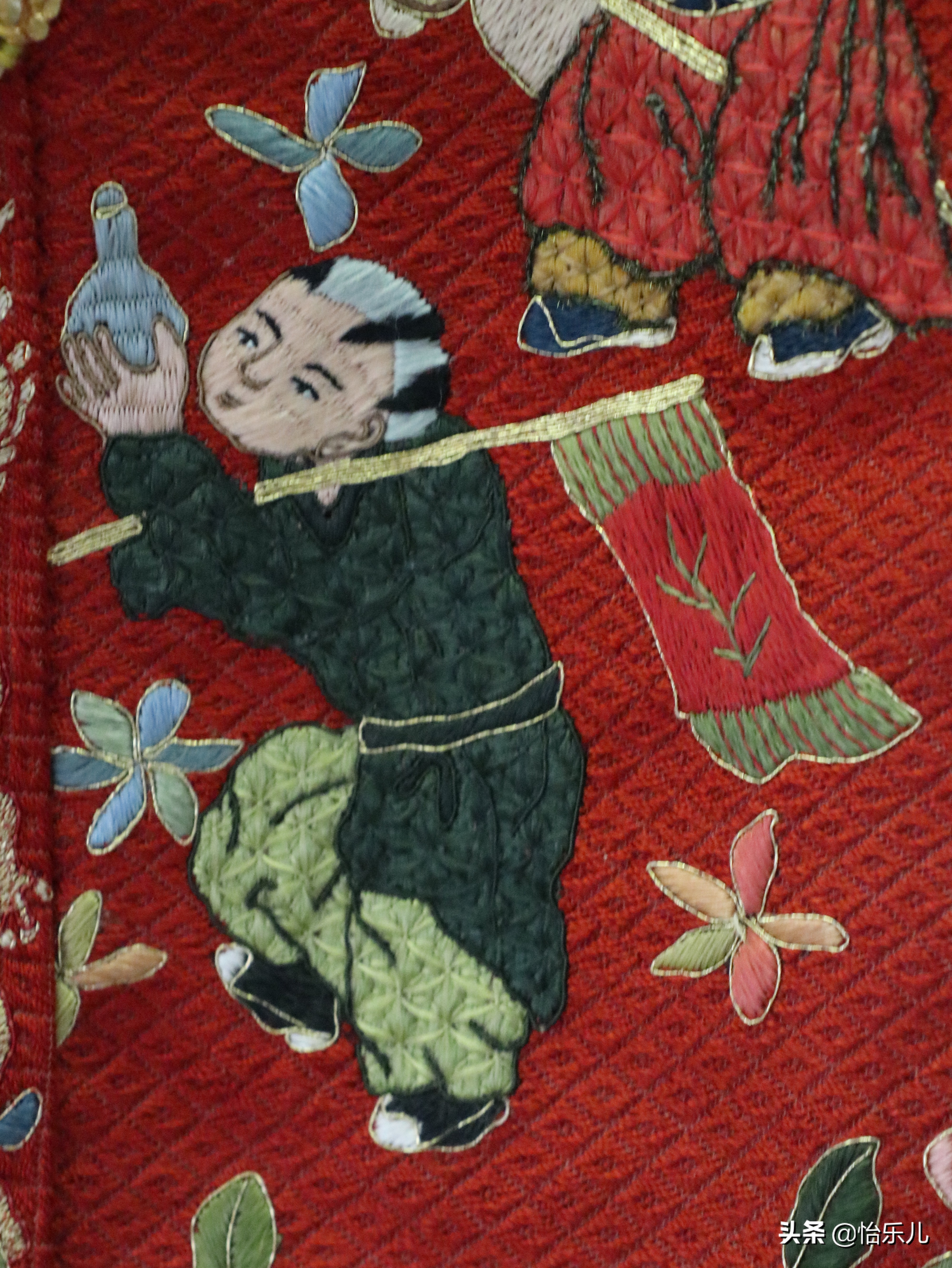 明十三陵出土文物百子衣,明定陵出土服饰