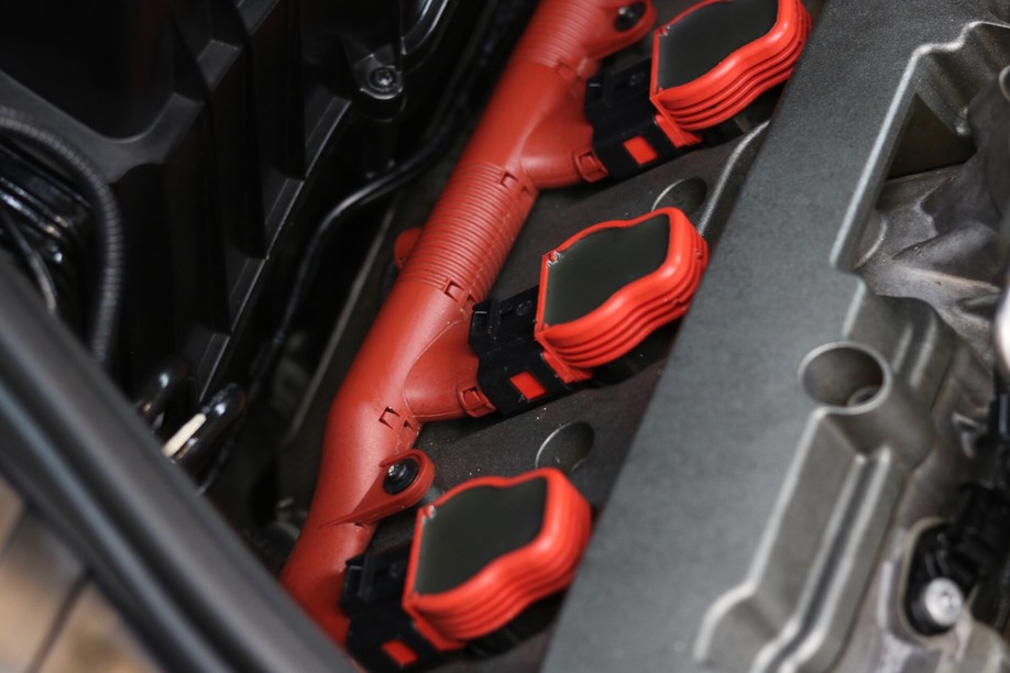 怪兽修车：修复一辆09年西装暴徒奥迪S8，当年售价200多万