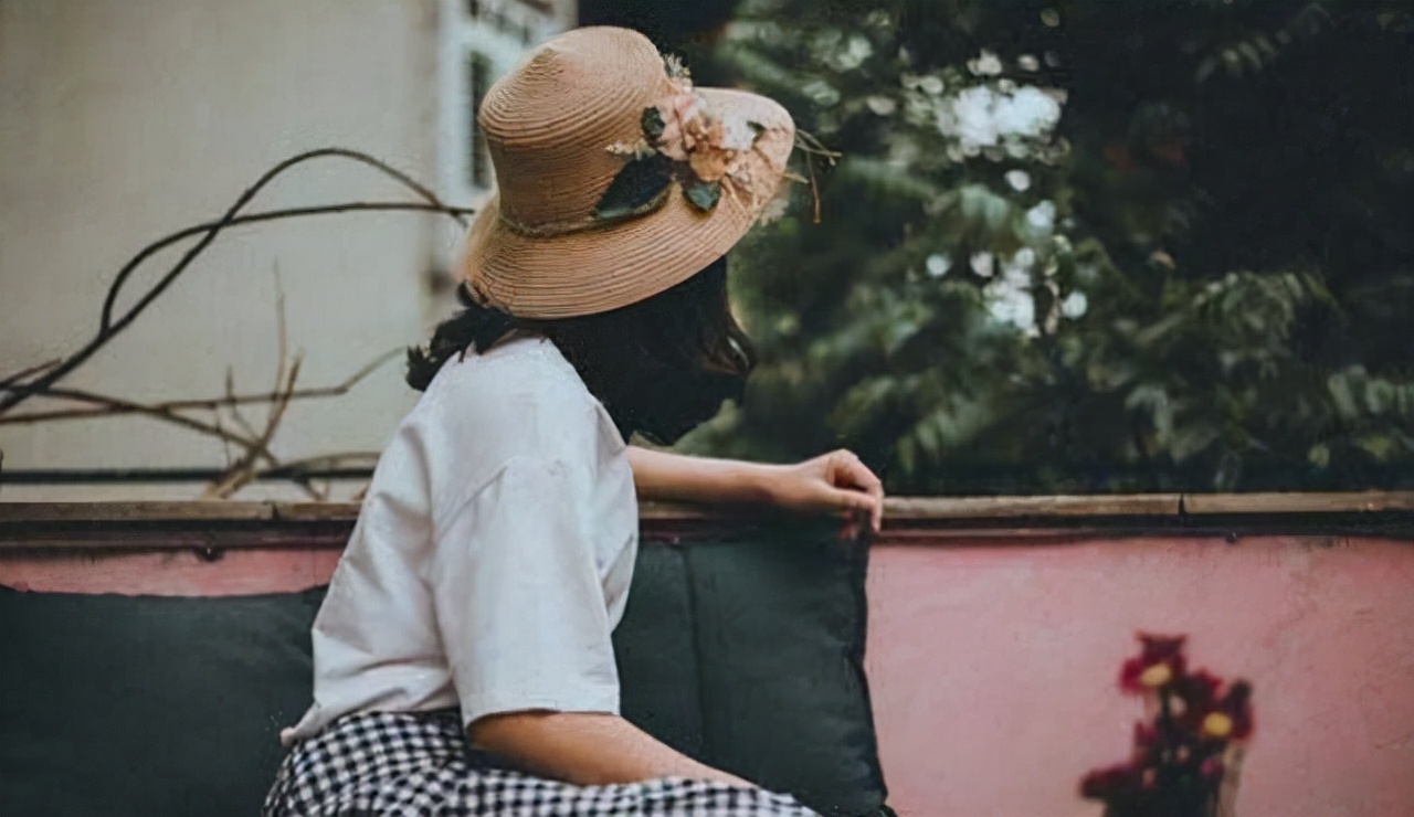 白嫖太多，但女孩终会成长——直面00后的感情观