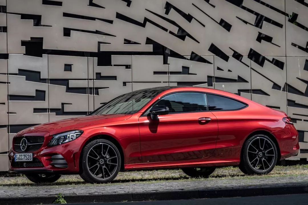 德系轿跑优缺点,德系便宜性能轿跑