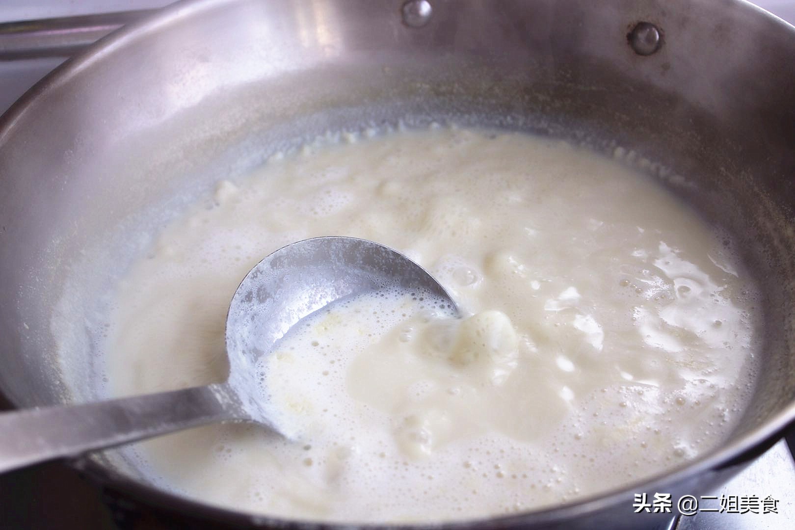 煮豆浆上面的沫子要不要撇掉,煮豆浆表面的泡沫是什么