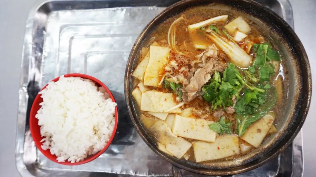 南京北大青鸟美食指南：小行路16号，1024G的胃也装不下