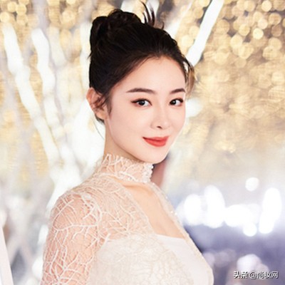 这个十一宅在家里偷偷变美