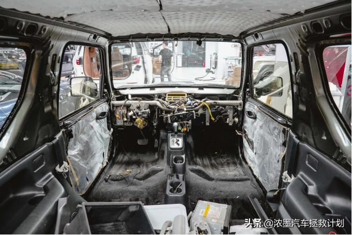 铃木吉姆尼翻新整备,新款铃木吉姆尼实拍图造型经典