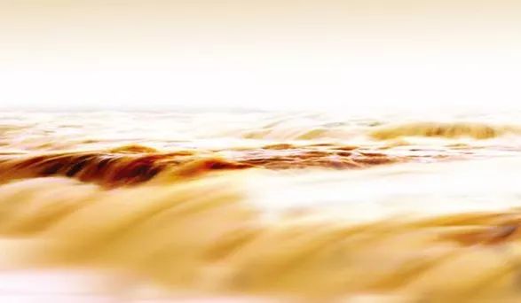 「黄河长江守望相助共同战“疫”诗歌展播」黄河长江,是我液体的故乡