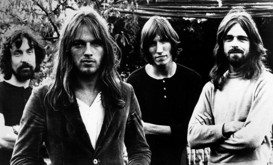 聊一下我喜欢的摇滚音乐以及适合听摇滚的耳机,*放播**器